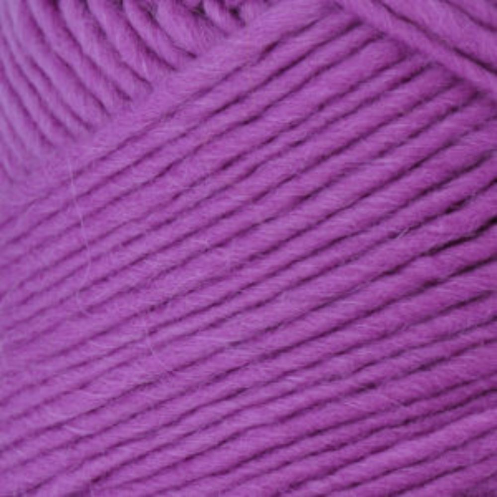 Brown Sheep Lamb's Pride Worsted Wool Yarn