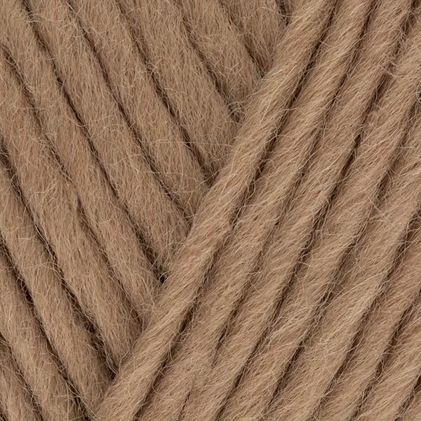 RETREAT Chunky Roving Yarn