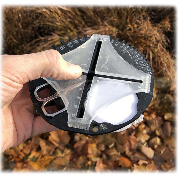 Akerworks Knitting and Crocheting Tool Kit - a