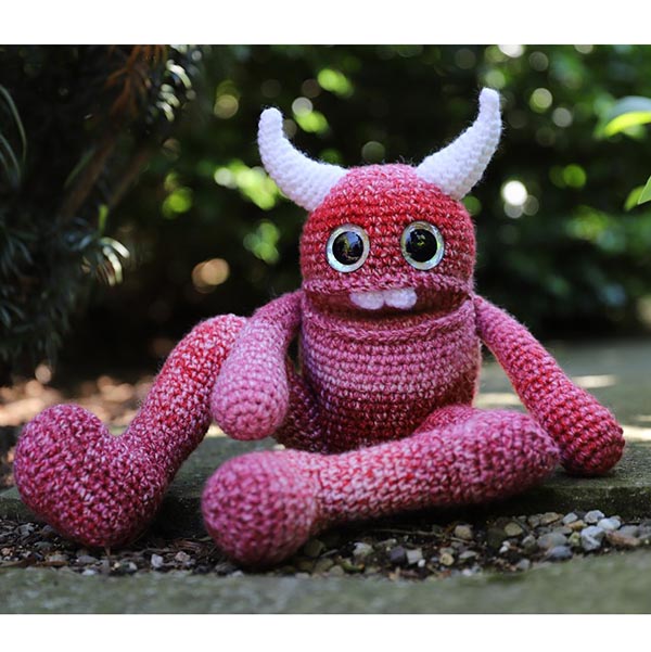 Crochet Monsters - e