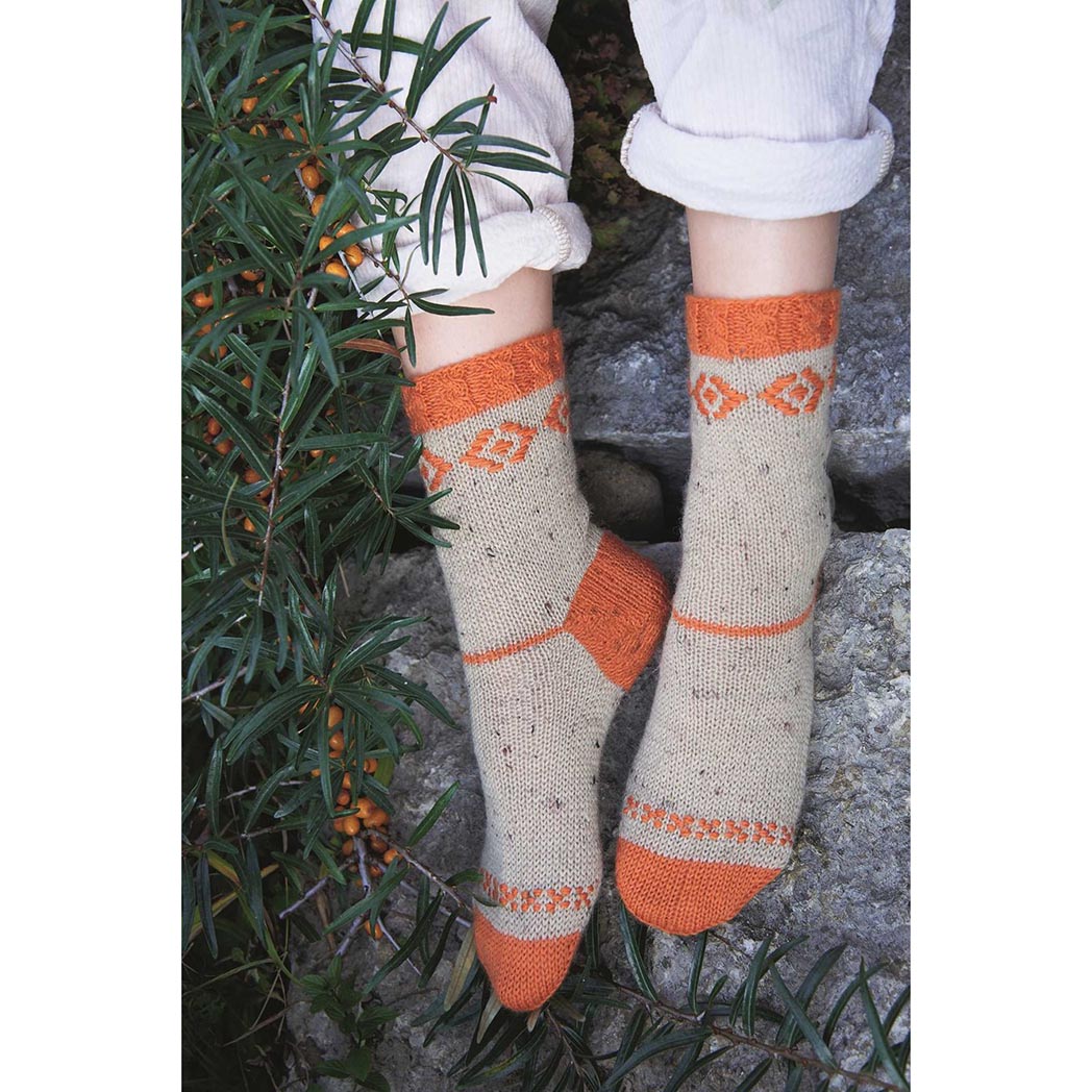 Roosimine Knitted Socks - Pattern 3