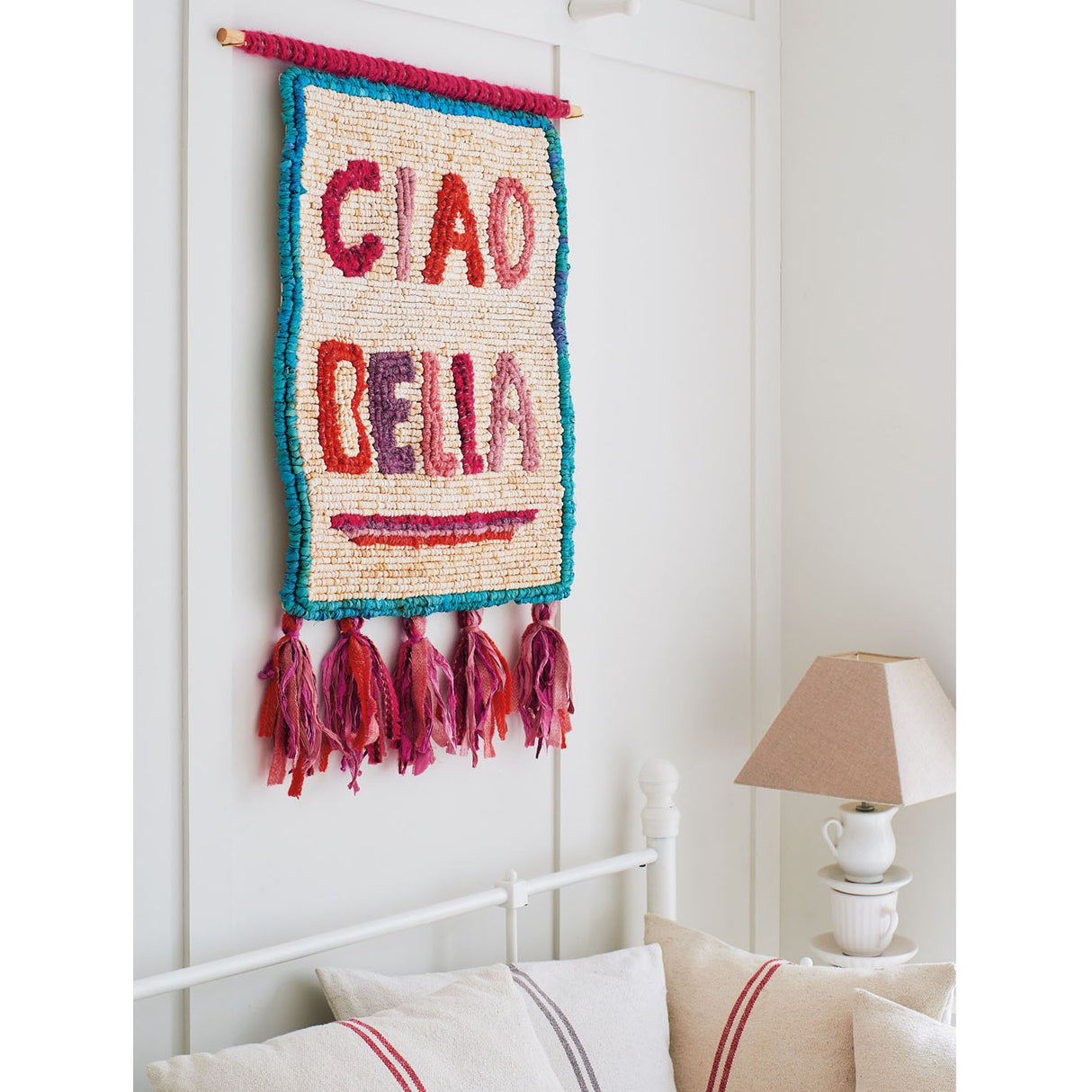 A Beginner's Guide to Rag Rug Techniques
