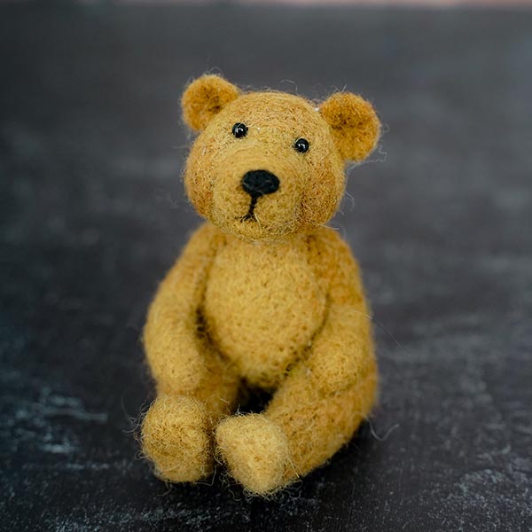 Bear Creek Felting Kit - Bear