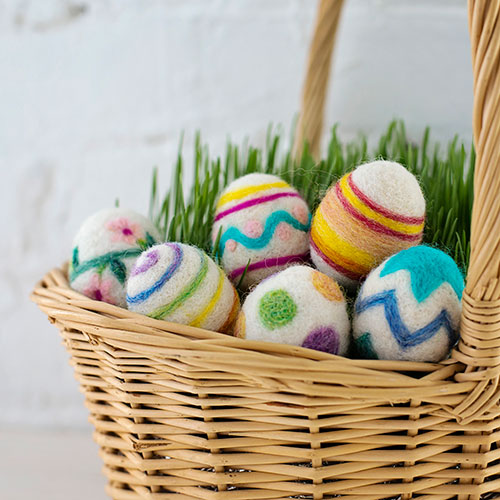 Sculpting with Wool Needle Felting Kit - Easter Eggs - 676753025906
