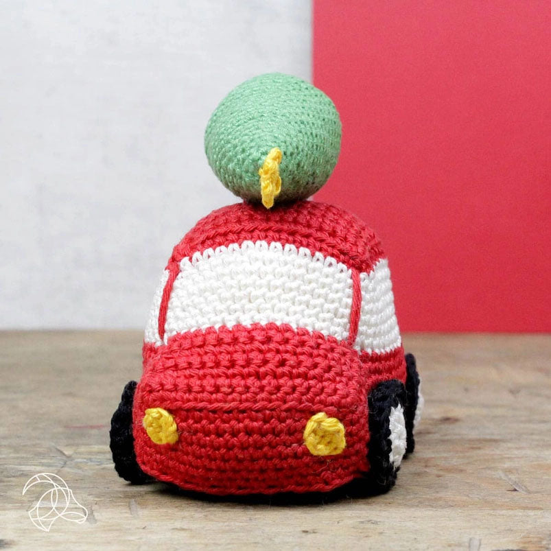 Hardicraft DIY Crochet Kit - Christmas Car - The Woolery