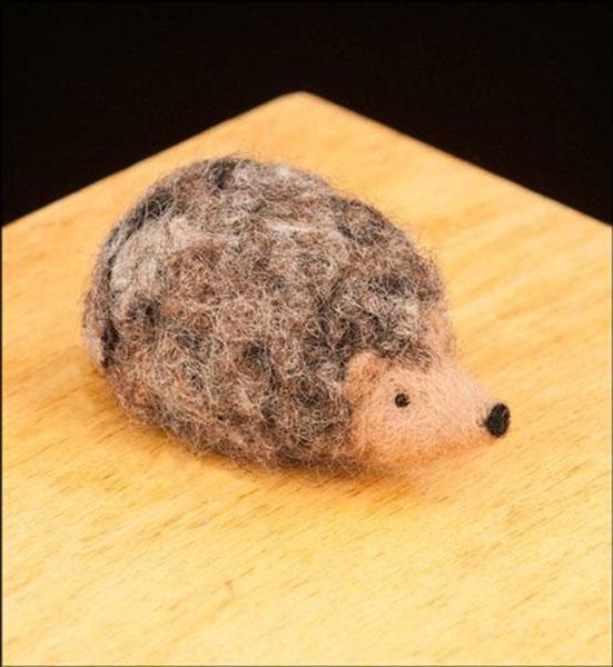 WoolPets Needle Felting Kit - Hedgehog - 907170010061