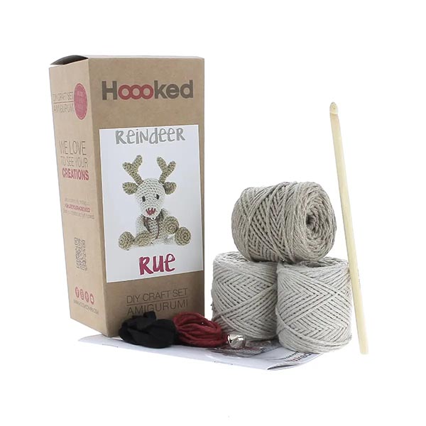 Hoooked Amigurumi DIY Kit w/ Eco Barbante Yarn - Reindeer Rue