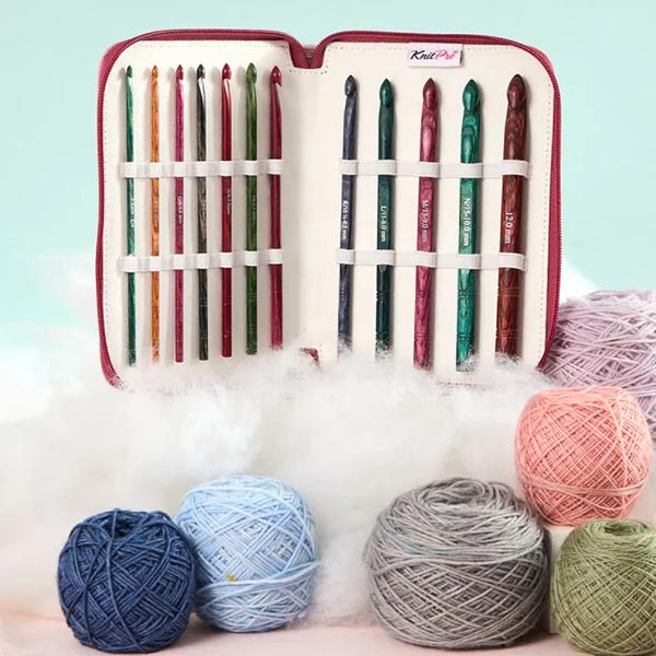 Dreamz Grande Single Ended Crochet Hook Set - B