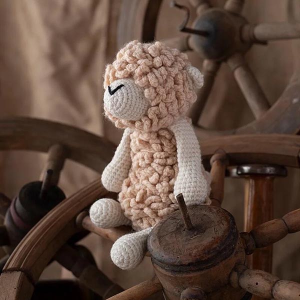 TOFT Crochet Kit - Everett the Romney Sheep