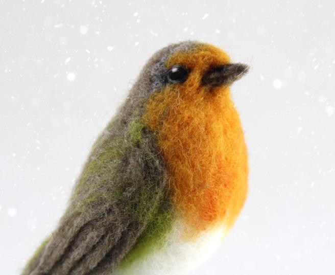 World of Wool Felting Kit - Robyn the Robin