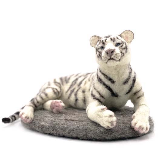 World of Wool Felting Kit - Tasia the Tiger