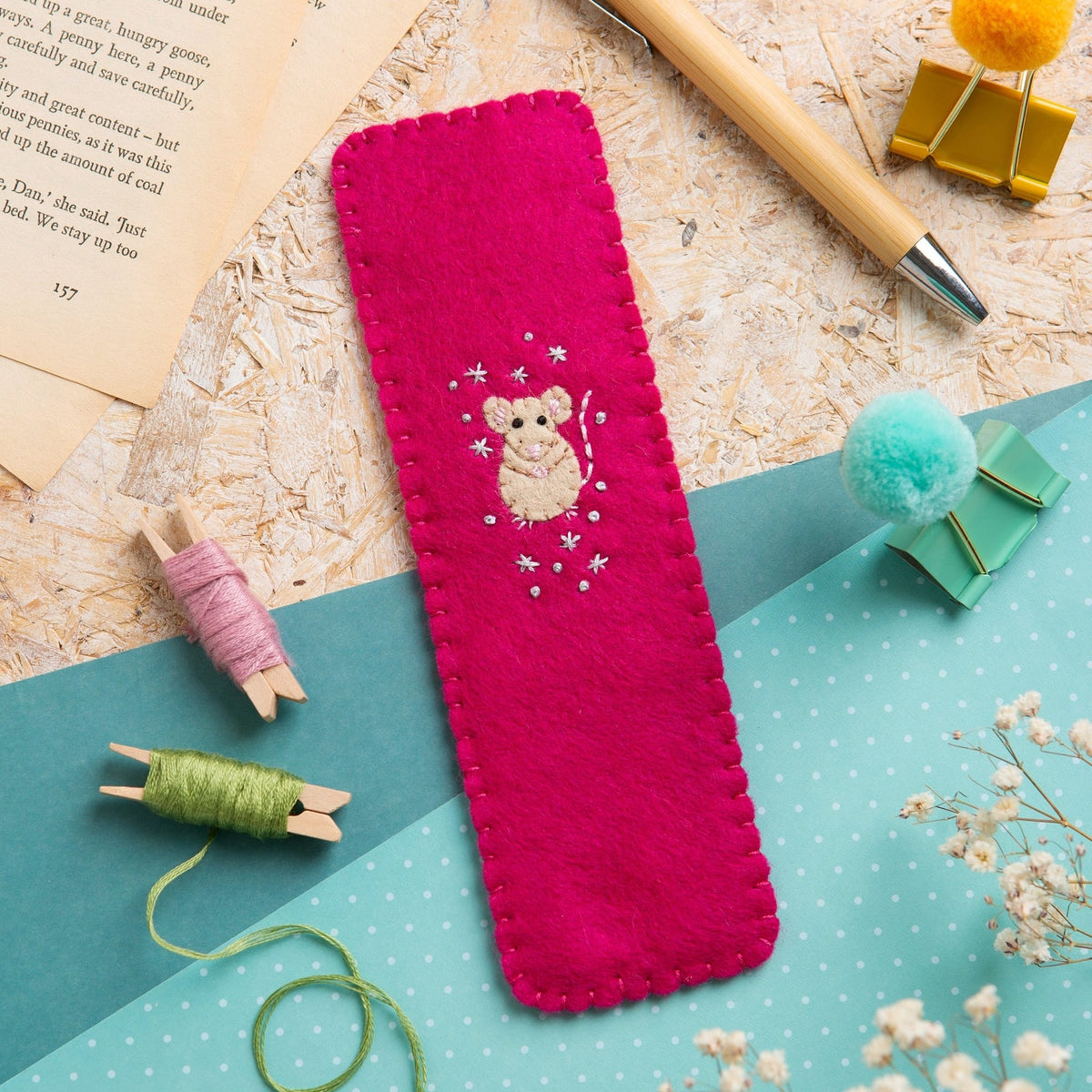 Black Cat Bookmark Felt Craft Kit - The Woolery