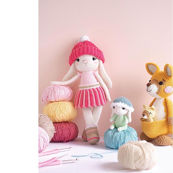 Adorable Animal Families to Crochet - b