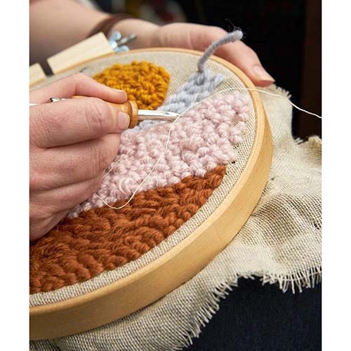 Punch Needle: 15 Contemporary Projects - a