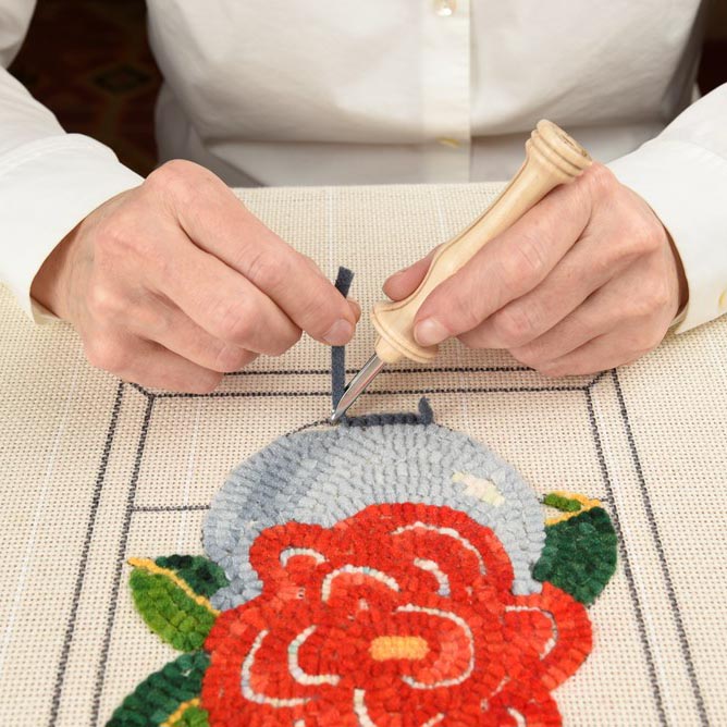 Intermediate and Advanced Punch Needle Rug Hooking - d