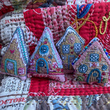 Gingerbread Houses Christmas Ornaments Project