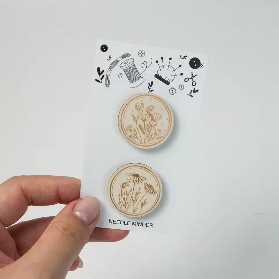Magnetic Needle Minder - Flowers