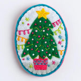 Merry Christmas Felt Craft Brooch Kit - b