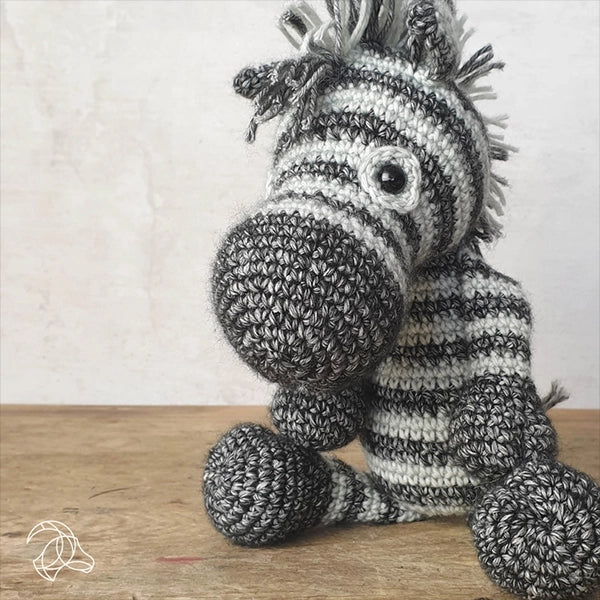 Hardicraft DIY Crochet Kit - Dirk Zebra | The Woolery