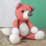 Hardicraft DIY Crochet Kit - Splinter Fox - Action
