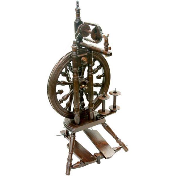 momorin (リク)チェスキークルムロフ Kromski Minstrel Spinning Wheel - Walnut | The Woolery