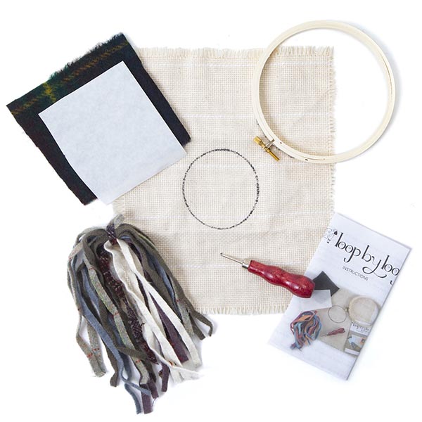 No Sew Wool Ornament Kit - Contents