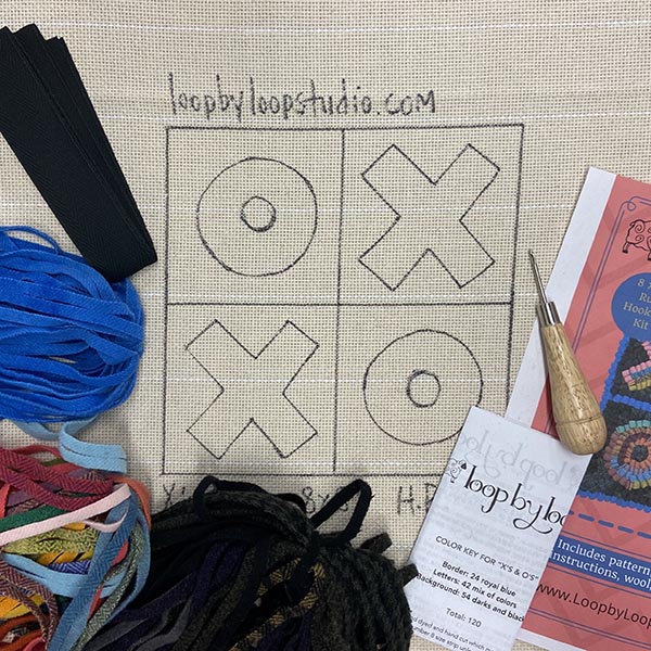 Beginner Rug Hooking Kit - X's & O's - Contents