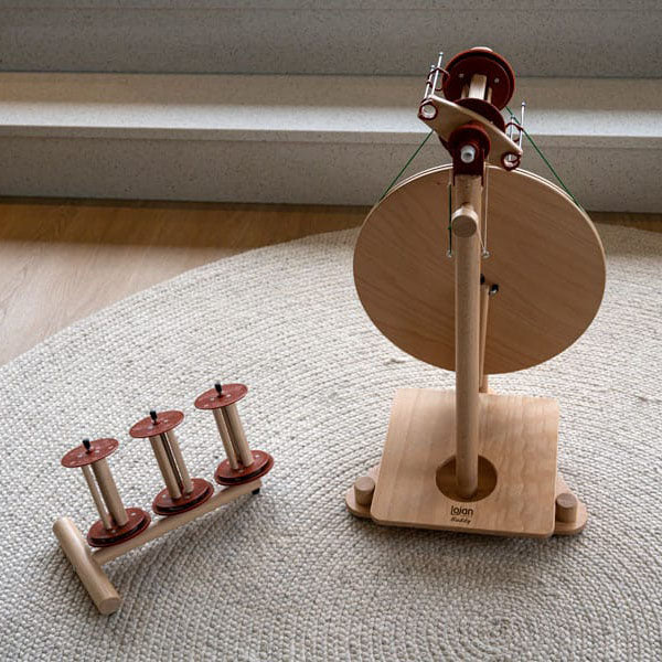Lojan Buddy Spinning Wheel - Wide Treadle | The Woolery