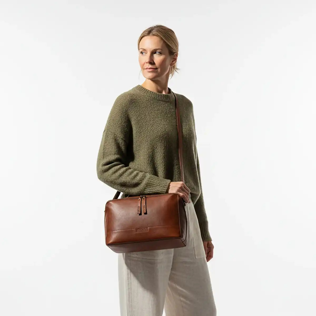 muud Cleo Midi – Leather Crossbody Project Bag - The Woolery