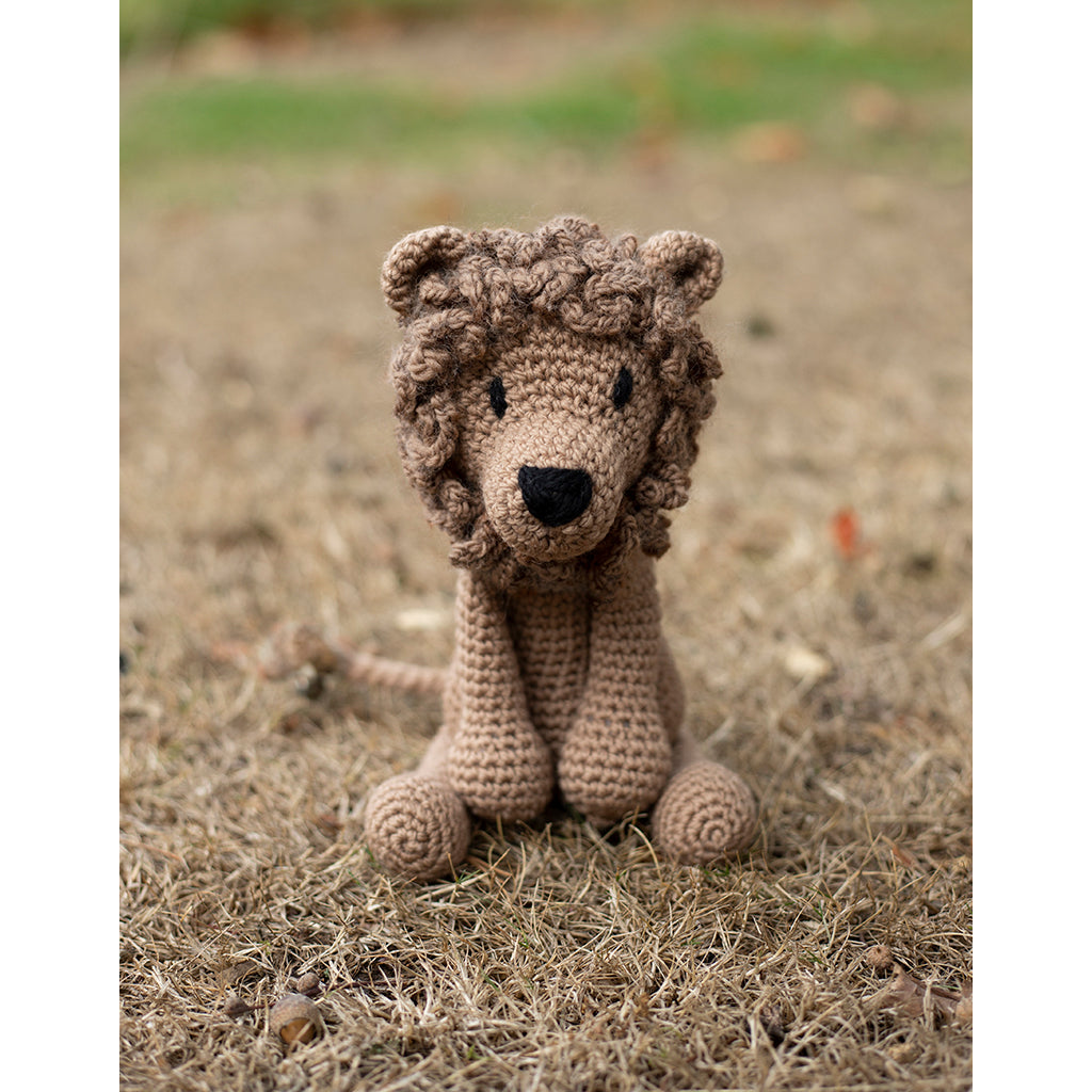 TOFT Crochet Kit - Rufus the Lion - Project Image