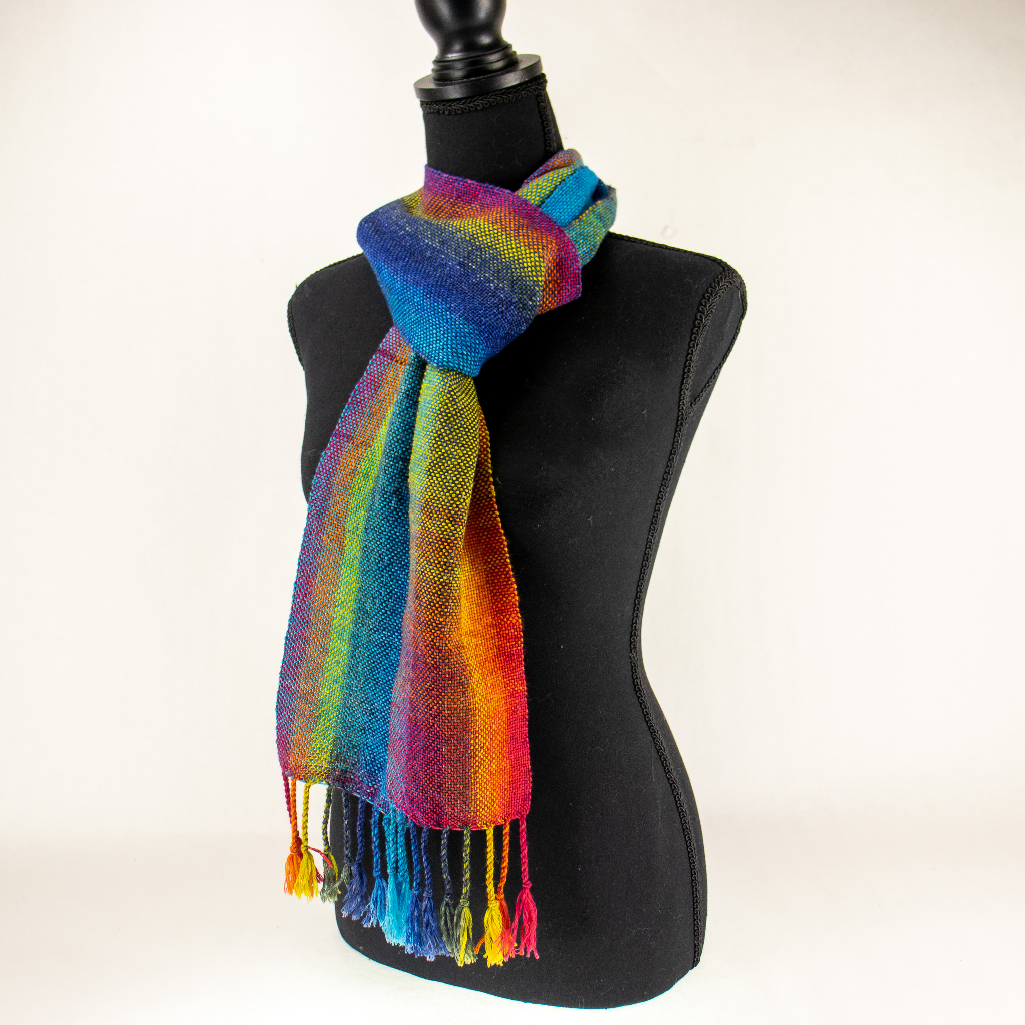 Super Simple Scarf with Gusto Echoes - The Woolery